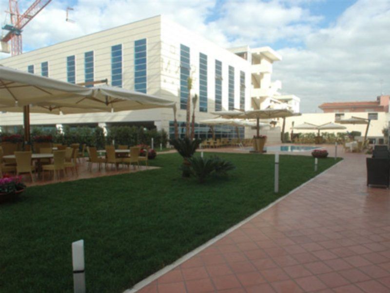 Hotel San Mauro Casalnuovo Di Napoli Luaran gambar